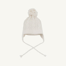 Load image into Gallery viewer, Parrish Pom Pom Hat Cable F26
